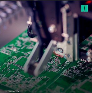 214K views · 853 reactions | U.S. jobs are increasingly being given to automated workers. One California lawmaker says that if robots are doing the work, they should pay their taxes. | HuffPost Politics | Facebook