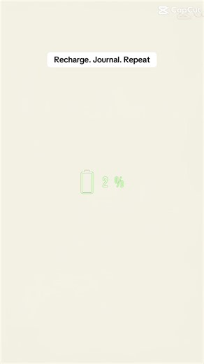 She spends her life giving. This is where she recharges. ✨ a quiet journal made for moms to pause, reflect, and hold the memory that matter most. For daughters who want to give their mom something meaningful – not just another gift. Perfect for slowing down, reconnecting, and remembering.🩷