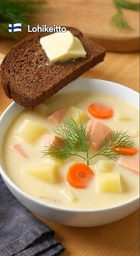 CREAMY FINNISH SALMON SOUP! 🇫🇮🤯 Lohikeitto Recipe with Dill and Potatoes! (Nordic Comfort Food)
