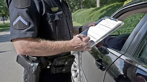 e-Challan: कहीं कैमरे ने काट तो नहीं दिया आपकी गाड़ी का चालान, ऐसे करें पता