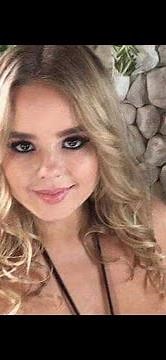 Vivian Blush Biography | Wiki | Age | Height | Weight | Career | Net Worth | Top Life Facts