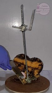 Gravity defying cake tutorial | Nkiruka Ndaguba