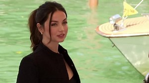 Marilyn's ghost got physical in filming of 'Blonde', star says