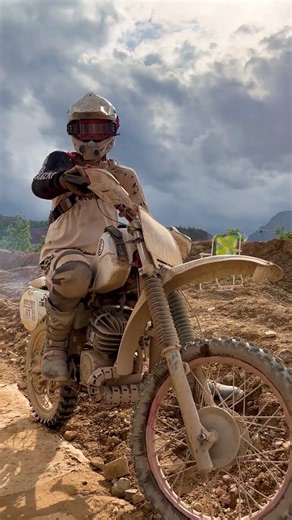 Erzbergrodeo 2026: Show your bike in the comment - ČZ 380/514 #shorts