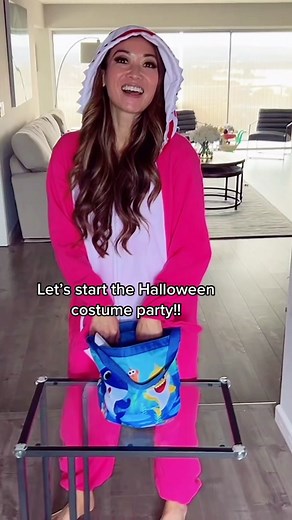 Baby Shark Family Halloween Costume Party Fun