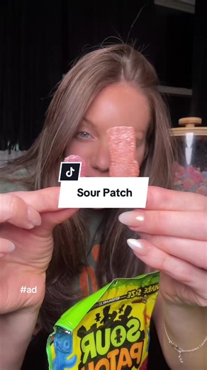 Sour Patch Kids 4 Pack Review: A Sweet Treat Surprise!