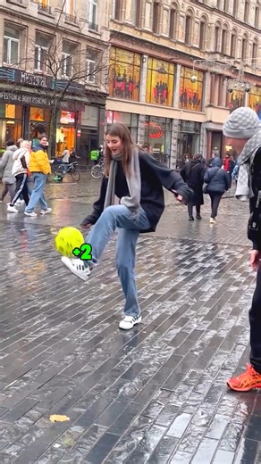 Epic Juggle Challenge 😍 | Who Cares?