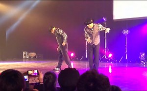 锁舞最强双胞胎GoGo Brothers潇洒帅气Popping+Locking表演