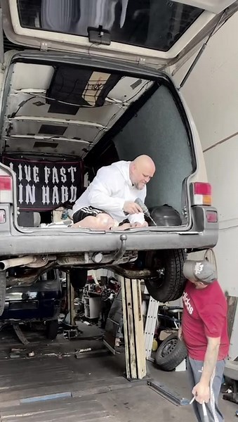 Motorrad aus Draht basteln