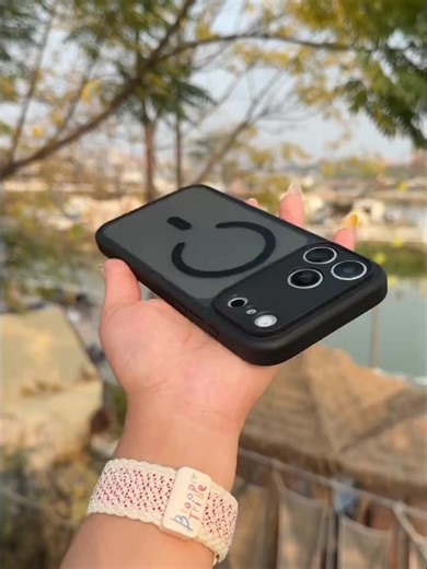 Protege tu iPhone con esta funda tranparente magsafe #magsafe #iphone #tiktokshop