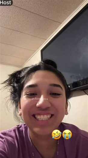Crystal Izaguirre Live & Behind-the-Scenes