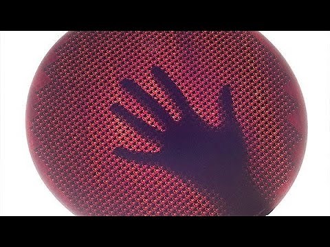 切って削って世界一 製造装置のディスコ