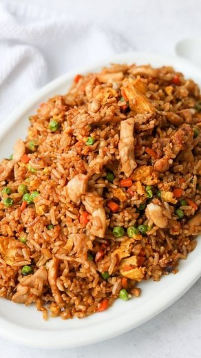 Christie Lai on Instagram: "30-min. Better than Takeout Chinese Chicken Fried Rice [visit profile for recipe link]. Savoury and fluffy fried rice with juicy chicken, eggs, peas, carrots with garlic and shallots. This meal is perfect for dinner or lunch and works well as leftovers - if there is any left! 😜 Ready in just 30 minutes with cooked rice. 📝 RECIPES ARE LINKED IN BIO or find the recipe & FAQ on my website www.christieathome.com #recipe #recipeoftheday #recipes #recipeshare #easyrecipes
