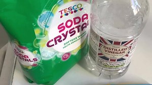 Thorough washing machine clean without the need of harmful chemicals 👍🏻 #savetheplanet #climatechange #harmfulchemicals | Nancy Birtwhistle