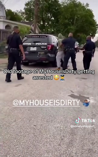 Thoughts 💭 #myhouseisdirty #redtheworker #dirty #red #pra #cops #jail #arrested #houstontx #police #viral #viralvideo #fyp #fyppppppppppppppppppppppp