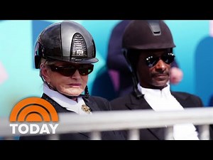 Snoop Dogg freestyles to horse trot during Olympic dressage