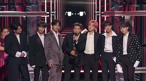 327K views · 17K reactions | Justin Hartley & Chrissy Metz present Top Duo/Group to BTS ! #BBMAs | Billboard Music Awards | Facebook