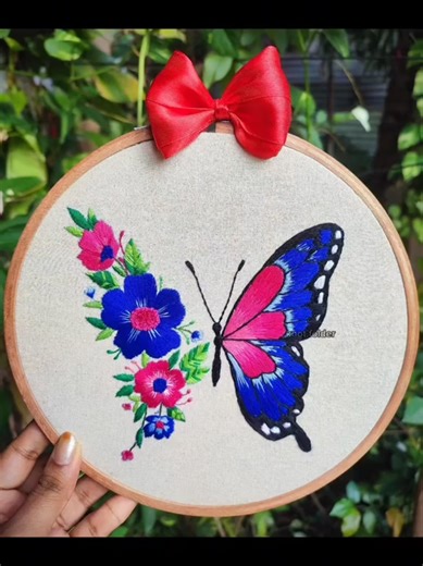 Share this with your friends who love art! ❤️ WhatsApp 075 792 4586 for customised your Embroidery frames ✨😊 for more details comment or DM 💌 #CapCut #0757924586 #embroidery #handmadegifts