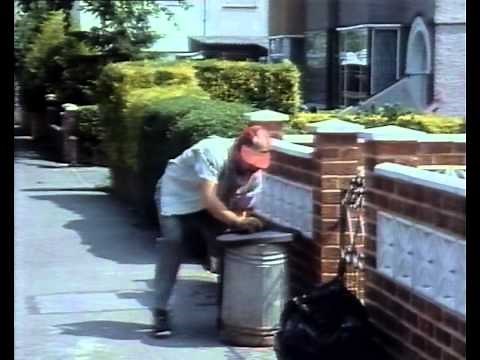 Hale & Pace - Privatised Dustmen