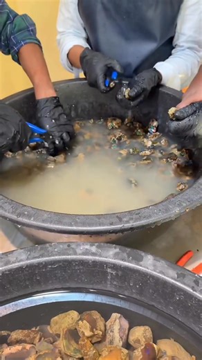 21K views · 202 reactions | Ethiopian opals | Blue Light Gemstones | Facebook