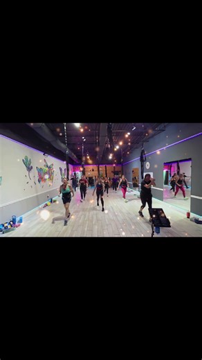 Bungee Fit class #bungeeworkout #bungeefitness #dragonflybungee #fyp