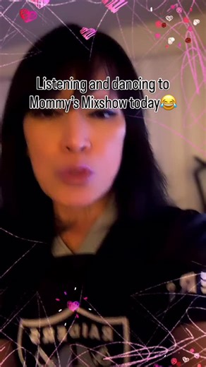 Me and Goddess enjoying ourselves listening and dancing to my mixshow today🤣😁 | Amanda Madlonito