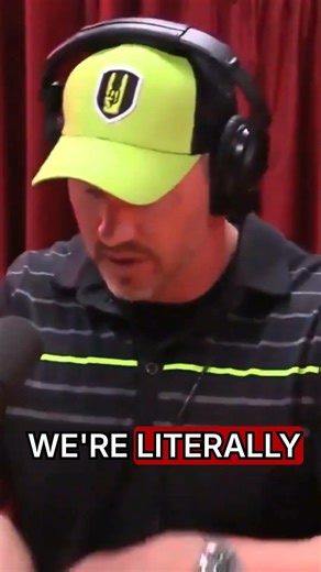 Trapped: Surrounded by 12 Wolves!