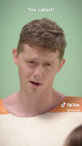 Data on hand at all times! 📈 #huawei #innovateforimpact #5GAdvanced #MWC25