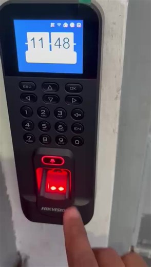 Sistema de Control de Acceso por Huella Dactilar HIKVISION