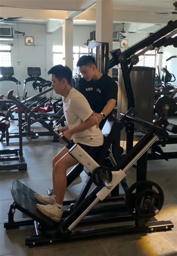 2026 继续努力，继续发光，尝试把自己变得更好⭐️ #健身私教 #槟城大山脚 #symmetryfitness #有兴趣者欢迎私信 @Symmetry Fitness Official