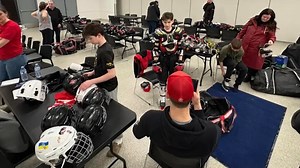 CTV National News: Nova Scotians rally to help minor hockey teams who lost their gear