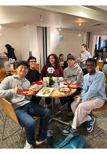 well, guess it’s time to rewatch Mamma Mia! 💙🪸 Last night we hosted Supper Club: Mamma Mia! To learn more about our upcoming events, including Pumpkin Carving Contest at Social House at Stetson West, please visit nudining.com. #nudiningboston #northeasterndining #dineoncampus #mammamia #greektiktok