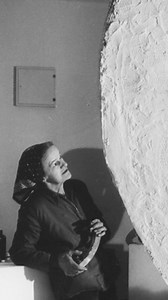 'I prefer my work to be shown outside. I think sculpture grows in the light and with the movement of the sun... with space and the sky above, sculptures can expand and breathe' - Barbara Hepworth ⁣ In this film we tell the story of Barbara Hepworth and her magical Studios and Sculpture Garden—reopen in St Ives! 🍃 https://bit.ly/2ShJLmA⁣ | Tate
