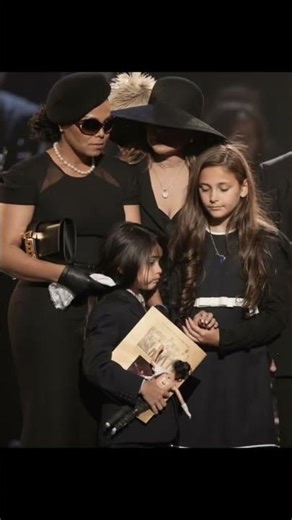 The day the world said, good bye Michael Jackson # kingofpop #applehead #shortvideo #almadedal