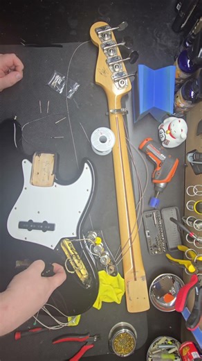 Fender Jazz Bass Geddy Lee Bass pickup swap and setup#guitartok #luthier #guitartech #guitarrepair