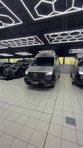 Klassen VIP sprinter 2026 jetVAN | Paul KLASSEN