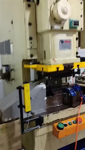 One of the machines of our manufacturing facilities is now machining pressed metal parts. Precision custom stamped metal components feature: - Competitive prices - Satisfied quality - On-time delivery - Value-added services - NPI assistance For more CMS, pls have a check @ZHLPARTS.COM Any other questions,advice or needs,welcome your inquiries. M./WA.: 86-191-1818-3700 E.: classind.global(at)gmail(dot)com #cncmachining #metalparts #engineeredcomponents #stampings #stampedparts #pressedparts #cust