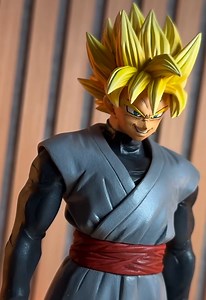Custom Super Saiyan Goku Black | Dragon Ball figure build & materials