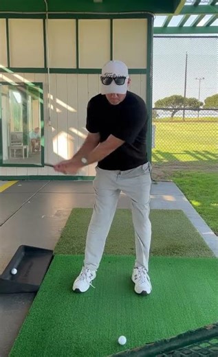 Off-speed swings. Working on right-arm structure and hitting into firm left-side #golfswings
