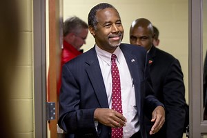 Presidential Candidate Ben Carson Returns to Campaign Trail Following Volunteer's Death