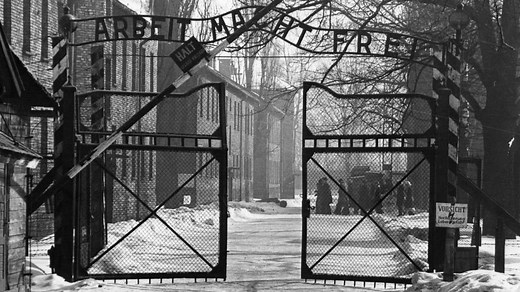 2015: Elie Wiesel on surviving Auschwitz