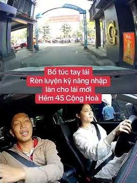 Driving refresher course: Practicing lane merging skills for new drivers. Alley 45, Cong Hoa Street.