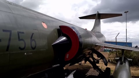 Mach 2.2, 1,000 MPH Dive, 25 Nations: How the Starfighter Took Over the World