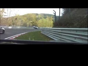 Nürburgring Nordschleife Nissan GTR Crash / Renault Clio, roof flip