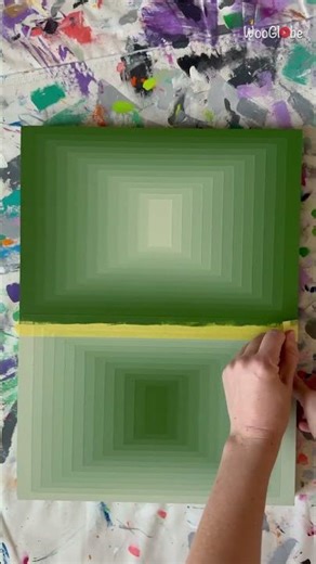 Gradient Art Mastery: Light to Dark & Back in Green || WooGlobe