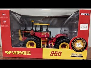 Ertl 1/32 Versatile 950 - 2022 NFTM!