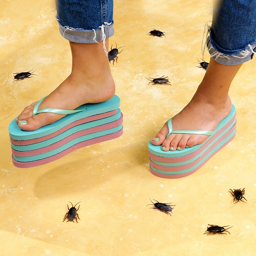 Easiest life hacks to use for your home. Flip flops can do anything. 👌 | 5-Minute Crafts