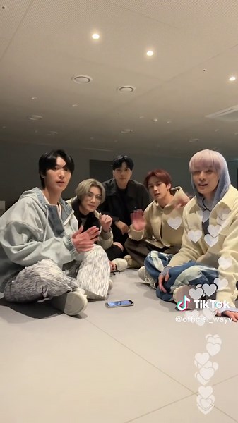 WayV Live Talk: Episode 5 | Phantom