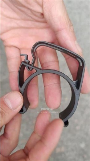 Say Goodbye to Cable Chaos – Easy Cable Organizer!