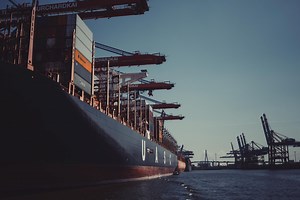 6 Video Marketing Ideas for the Shipping and Logistics Industry - MotionCue